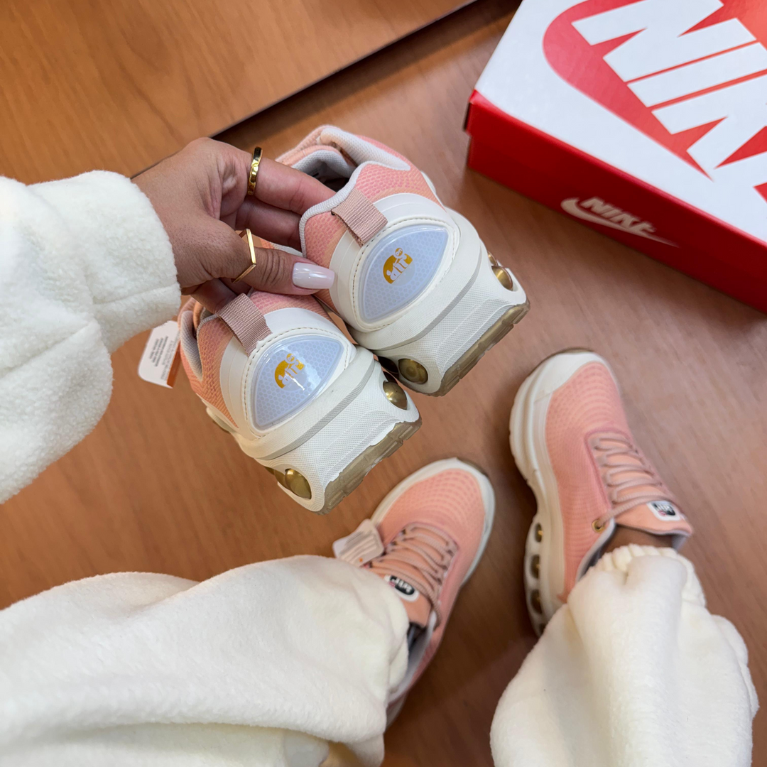 Tênis DN Off white/BegeRose