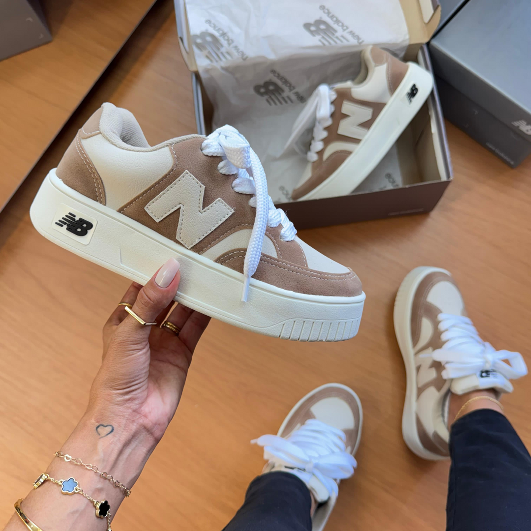 Tênis NB CT32 Camurça