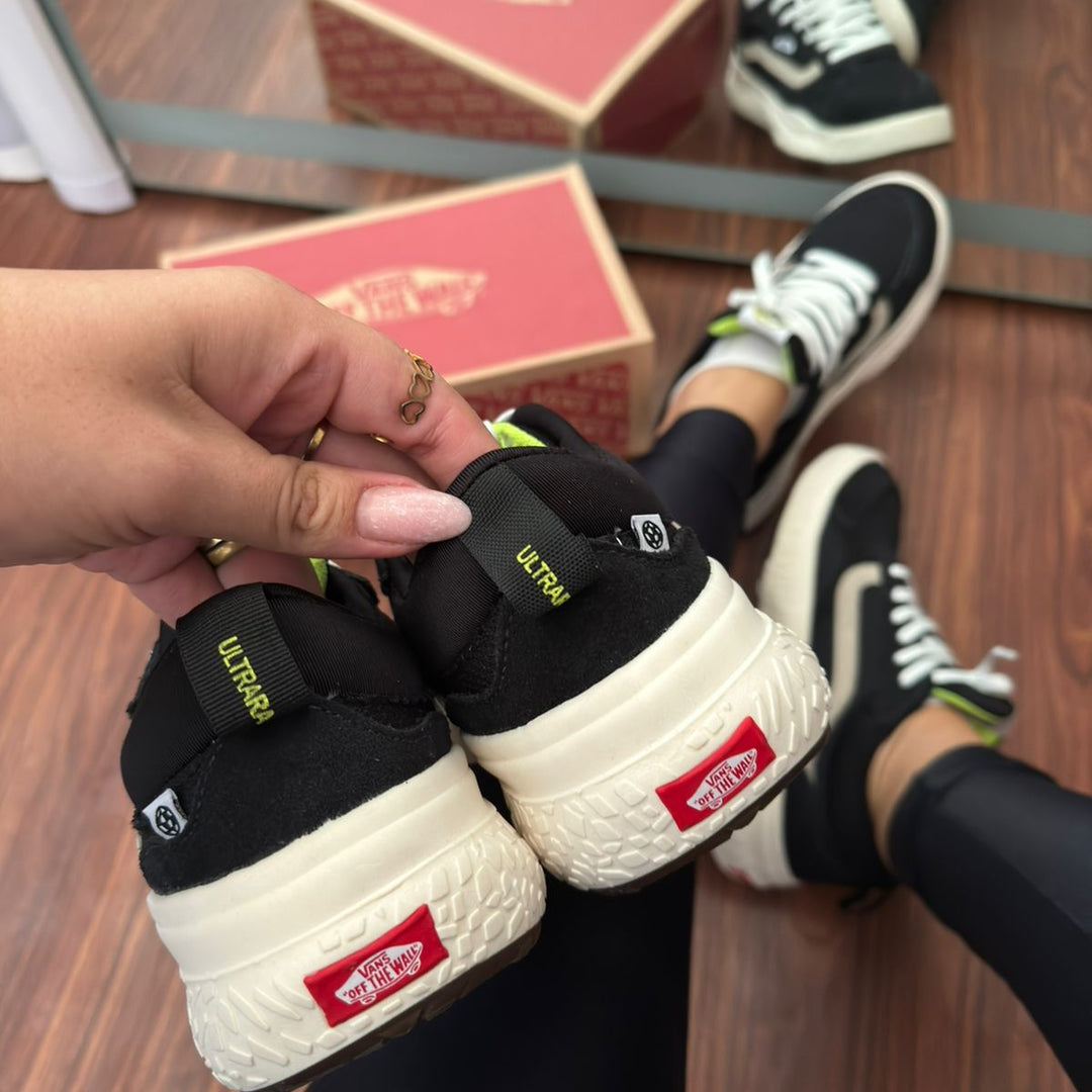 Tênis V Ultrarange - Preto
