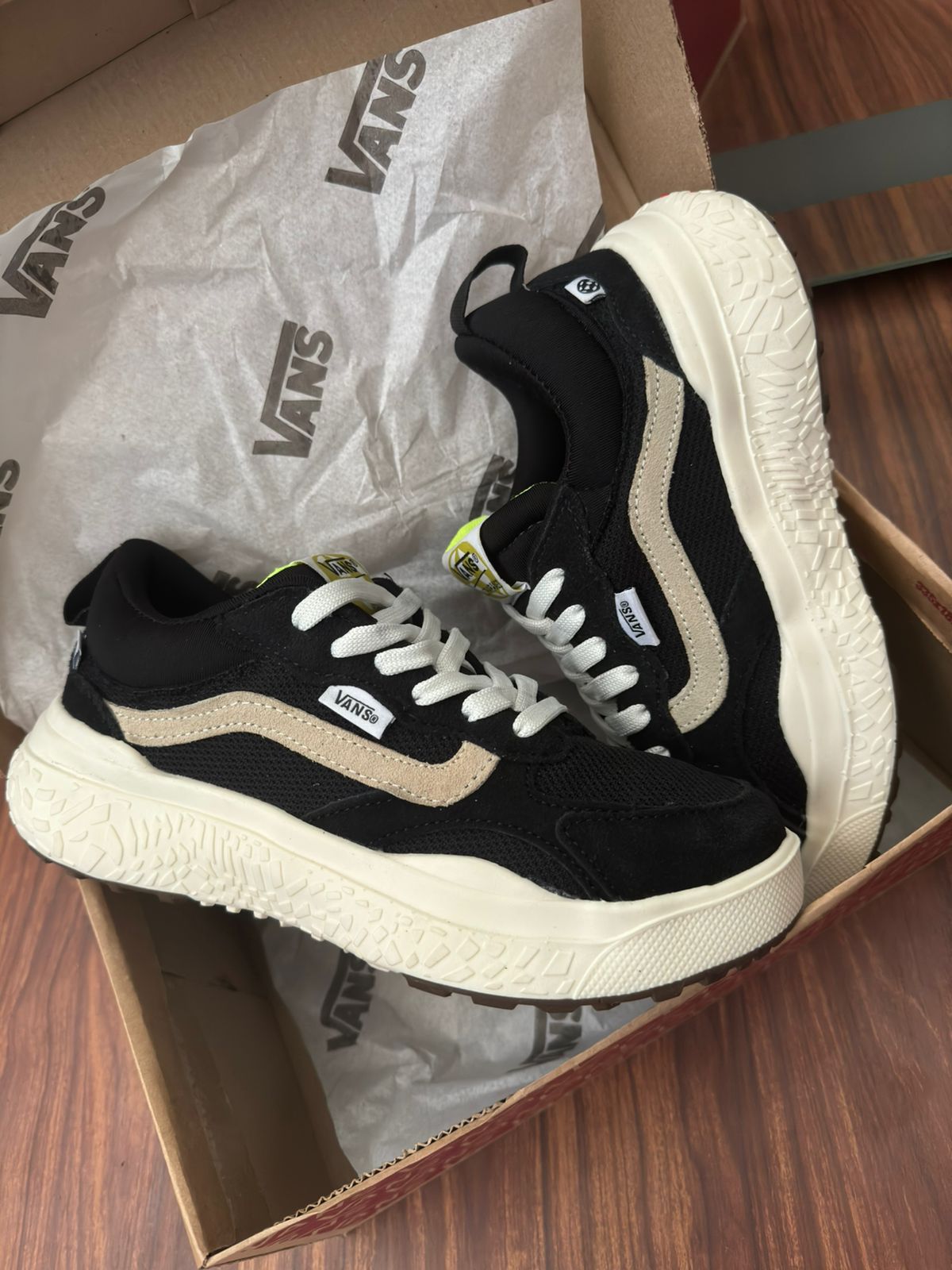 Tênis V Ultrarange - Preto