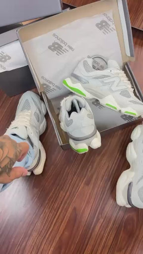 Tênis NB 9060