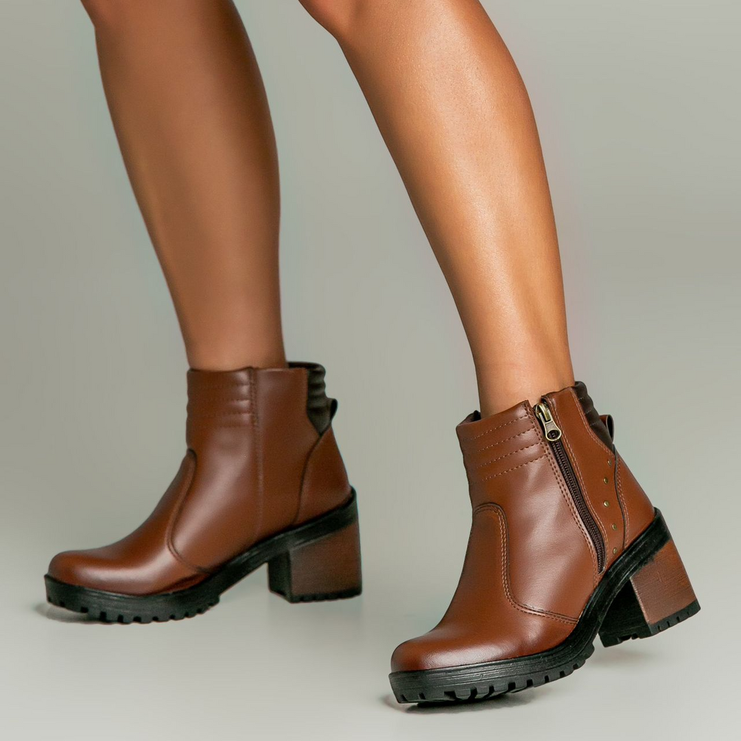 Bota zíper lateral