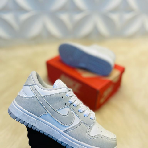 Tênis infantil Cinza