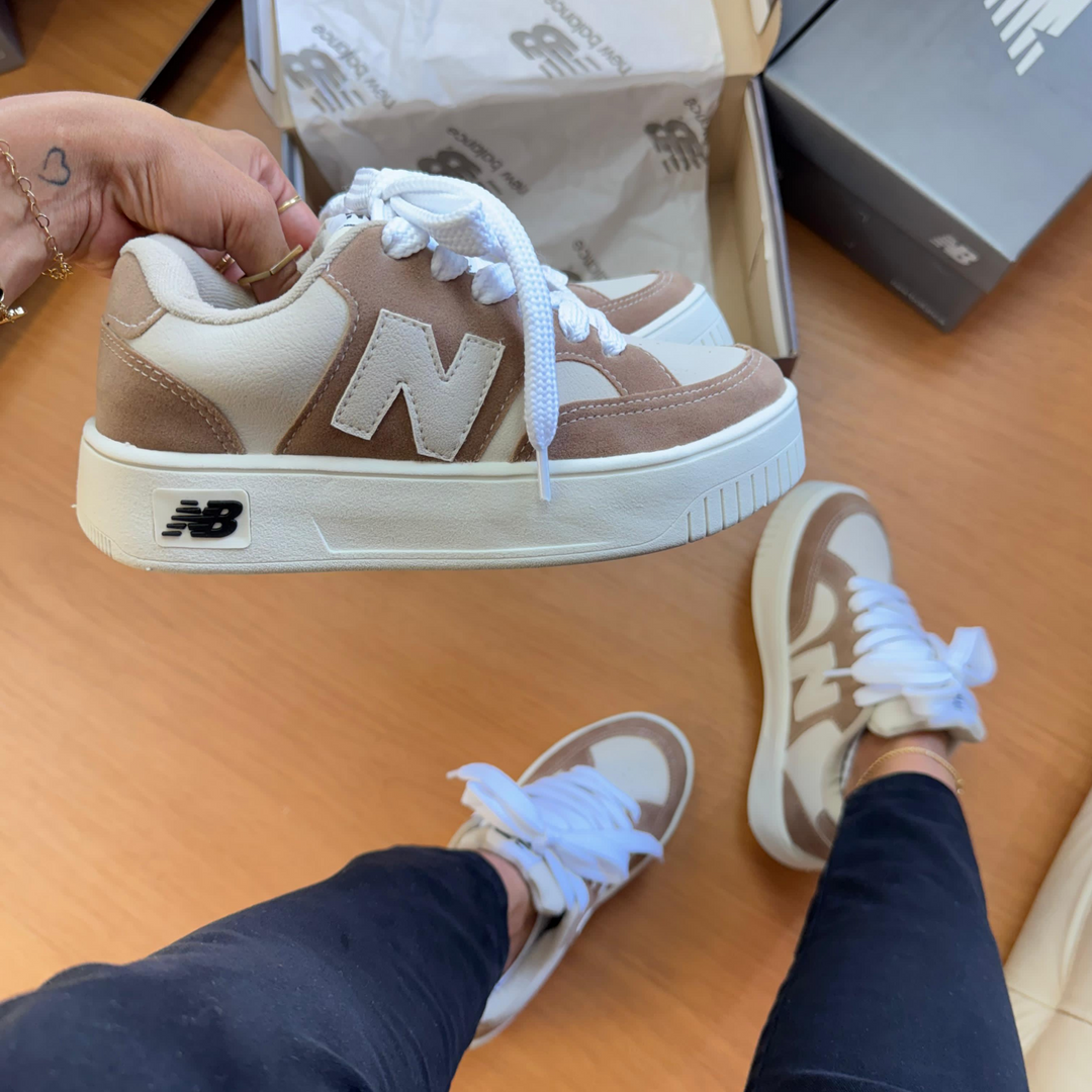 Tênis NB CT32 Camurça