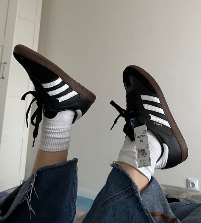 Tênis S Preto