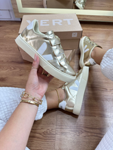 Tênis V Velcro/Dourado