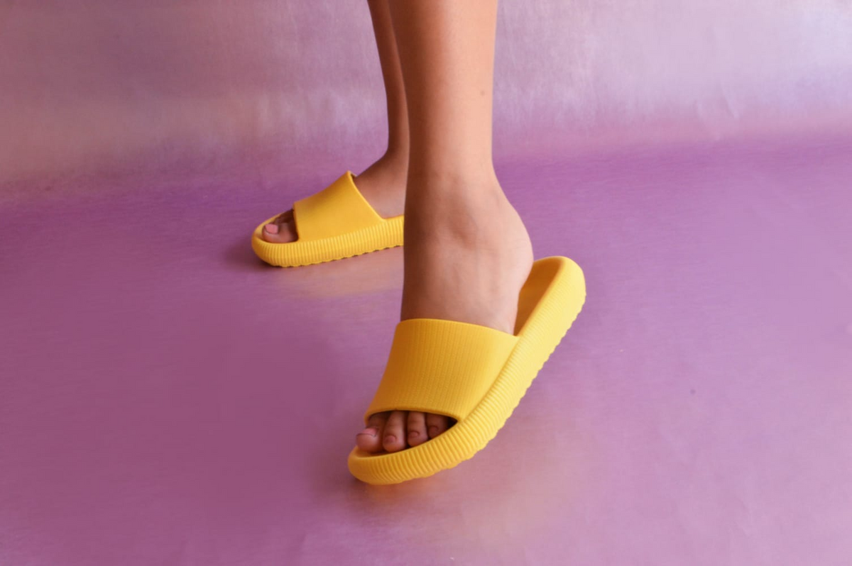 Chinelo Nuvem Laranja