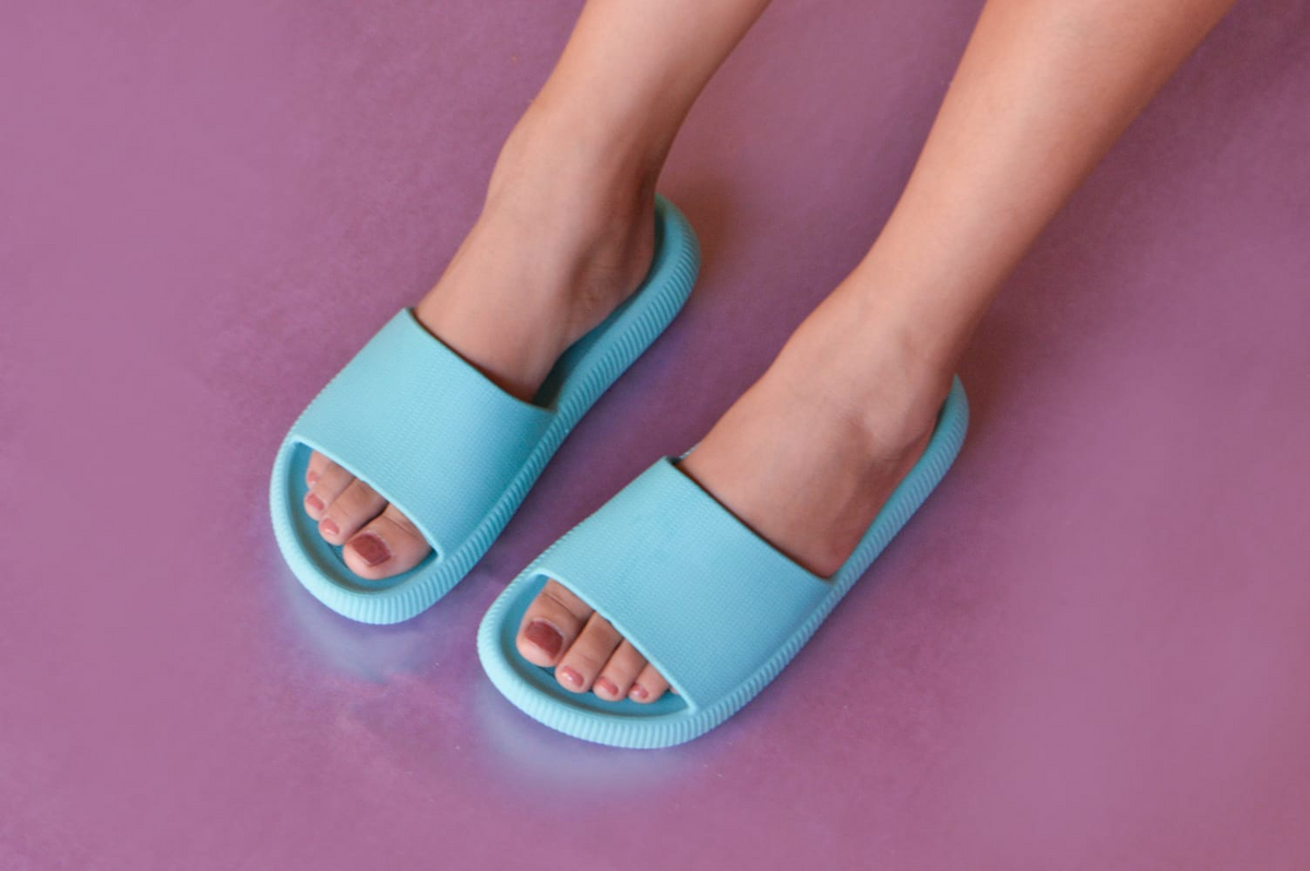 Chinelo Nuvem Azul
